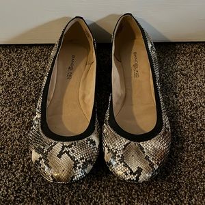Bandolino, Women’s, Size 8.5, Snakeskin Print Flats